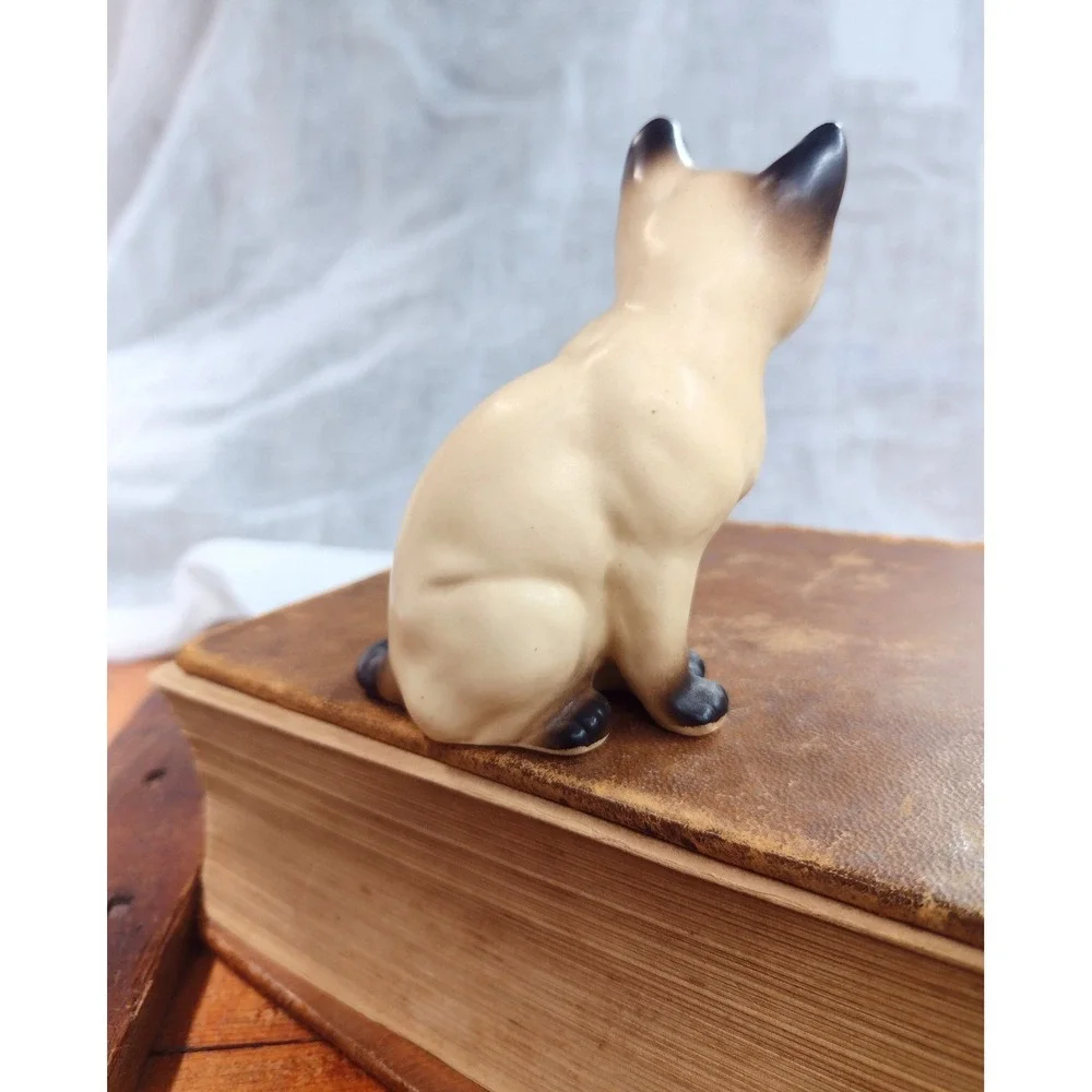 Vintage Enesco Siamese Cat Figurine Matte Ceramic Japan Mid Century Decor